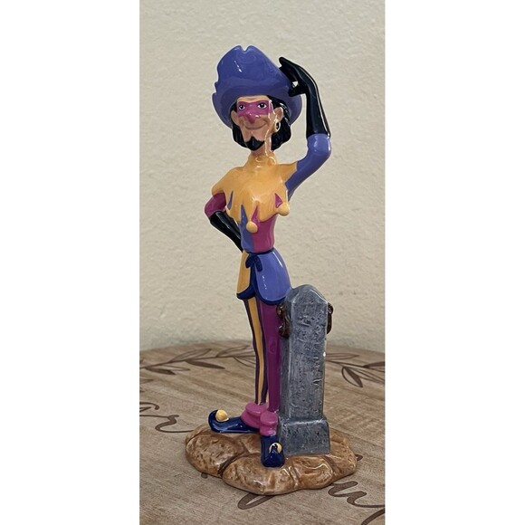 Walt Disney The Hunchback of Notre-Dame Clopin Trouillefou Porcelain Figurine - Picture 2 of 11